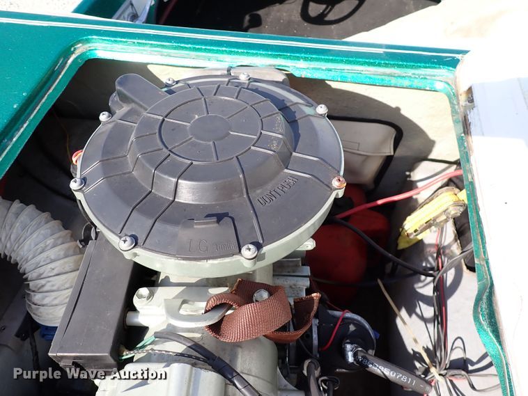 image for item DN6808 1987 Funjet  boat