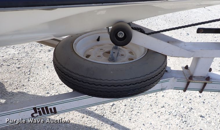 image for item DN6808 1987 Funjet  boat