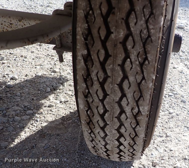 image for item DN6808 1987 Funjet  boat