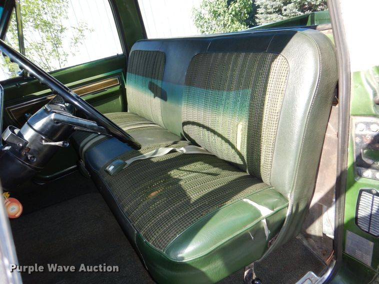 image for item DN7393 1972 Chevrolet Cheyenne 10  pickup truck