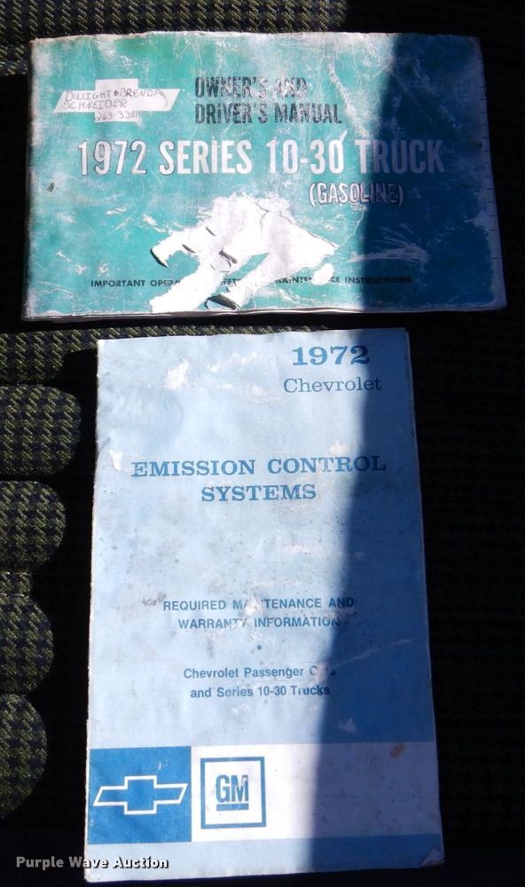 image for item DN7393 1972 Chevrolet Cheyenne 10  pickup truck