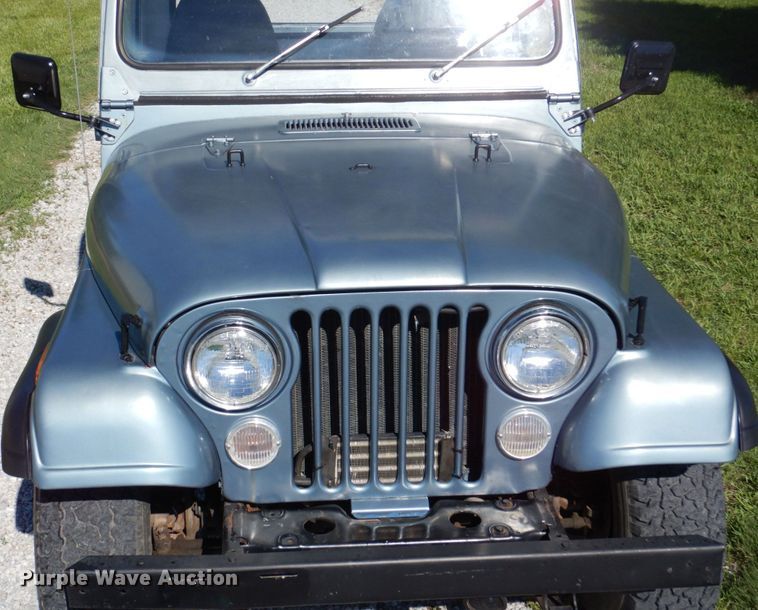 image for item DN7395 1981 Jeep Scrambler CJ8  pickup truck