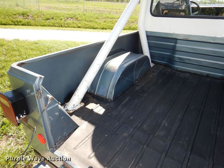 image for item DN7395 1981 Jeep Scrambler CJ8  pickup truck