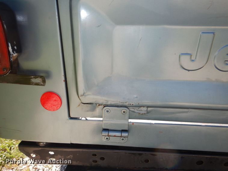 image for item DN7395 1981 Jeep Scrambler CJ8  pickup truck