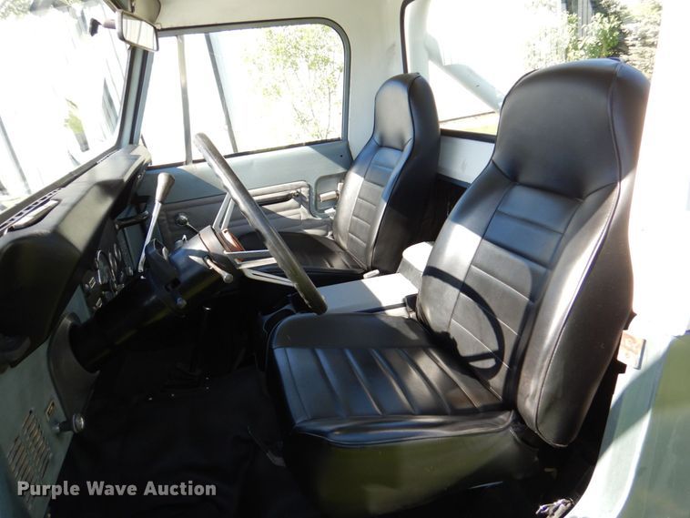 image for item DN7395 1981 Jeep Scrambler CJ8  pickup truck