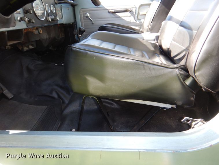 image for item DN7395 1981 Jeep Scrambler CJ8  pickup truck