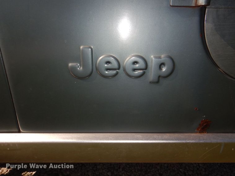 image for item DN7395 1981 Jeep Scrambler CJ8  pickup truck