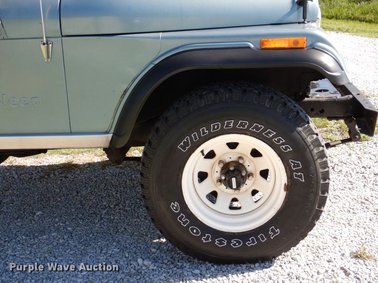 image for item DN7395 1981 Jeep Scrambler CJ8  pickup truck