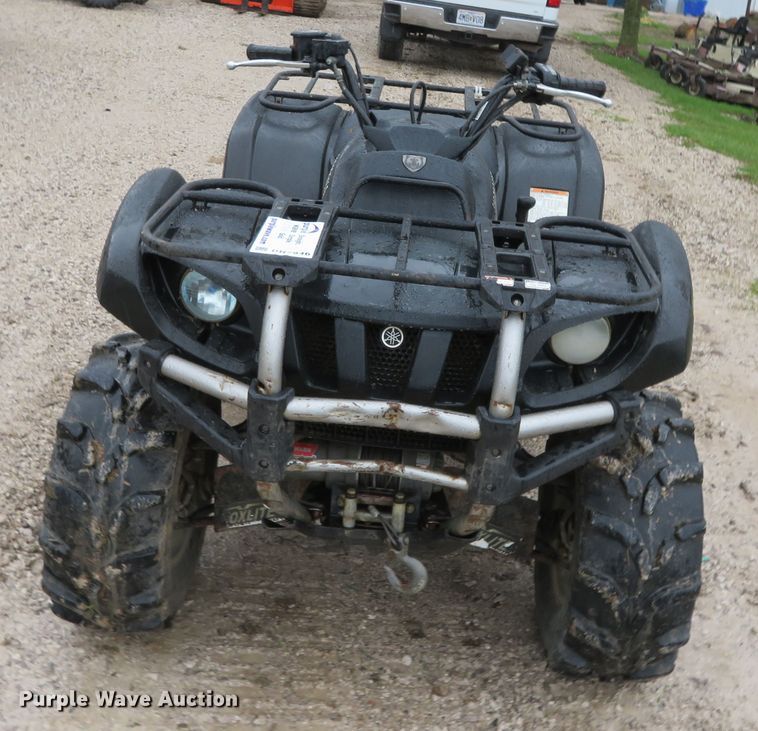 image for item DN7946 2005 Yamaha Grizzly 660  ATV