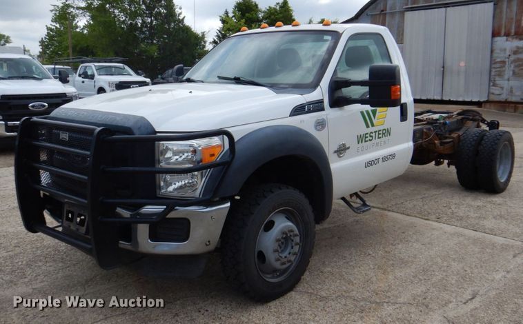 image for item DP4044 2013 Ford F550  truck cab and chassis