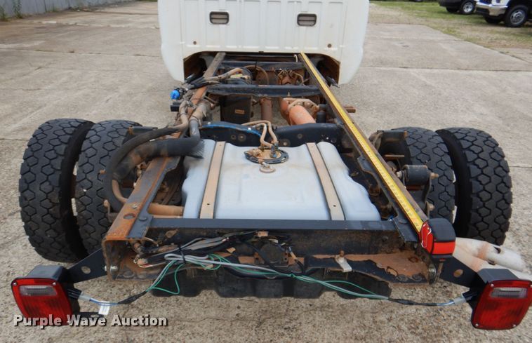 image for item DP4044 2013 Ford F550  truck cab and chassis