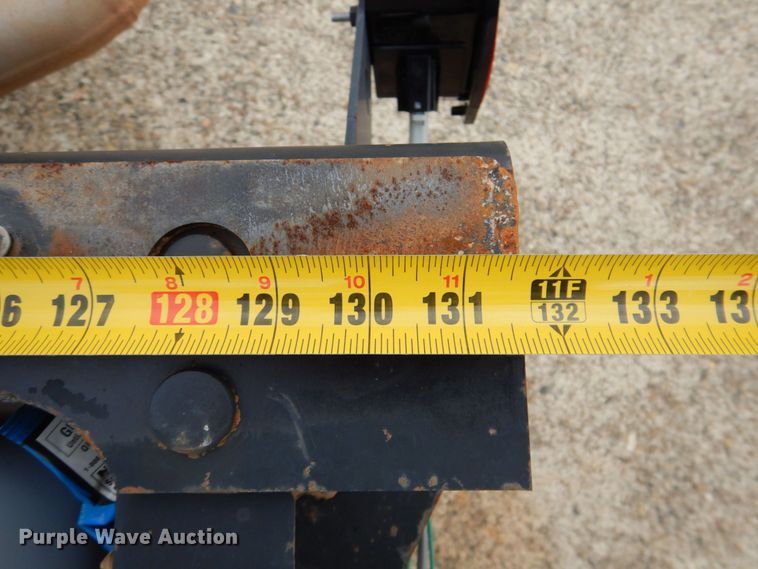 image for item DP4044 2013 Ford F550  truck cab and chassis