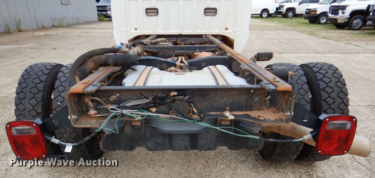 image for item DP4044 2013 Ford F550  truck cab and chassis