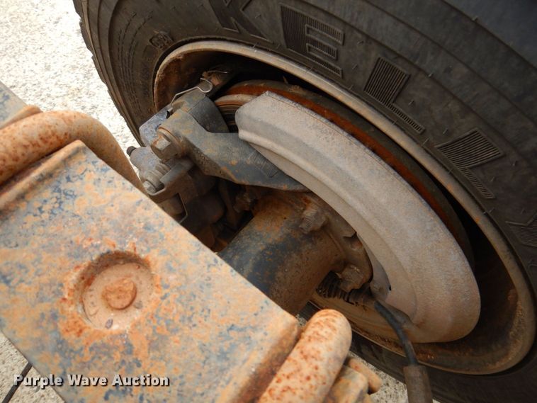 image for item DP4044 2013 Ford F550  truck cab and chassis