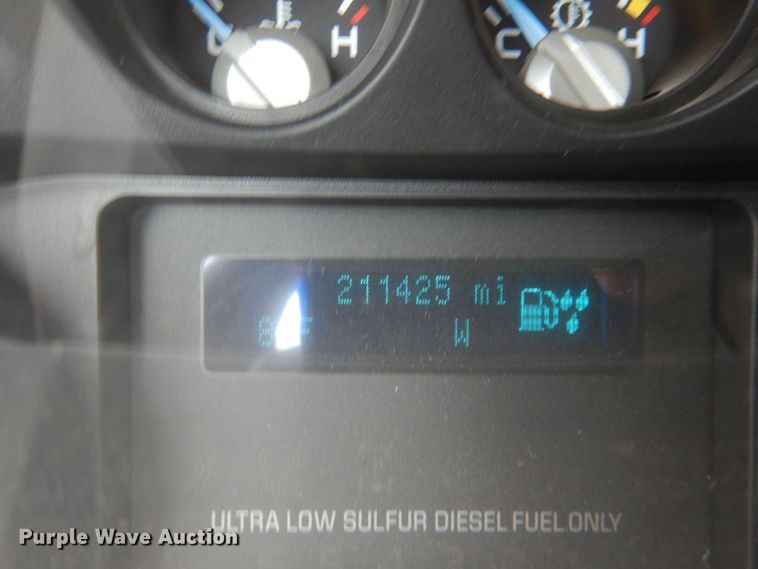 image for item DP4044 2013 Ford F550  truck cab and chassis