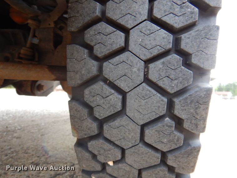 image for item DP4044 2013 Ford F550  truck cab and chassis