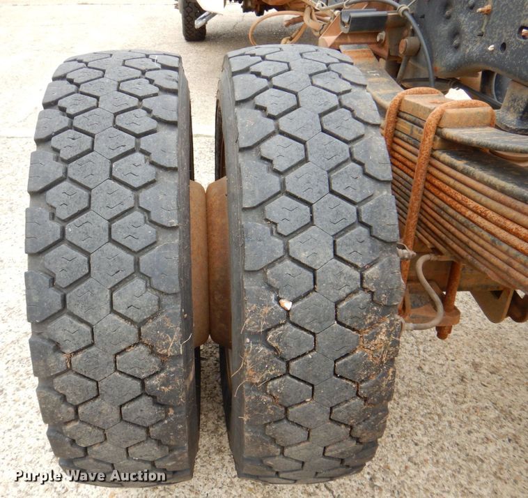 image for item DP4044 2013 Ford F550  truck cab and chassis