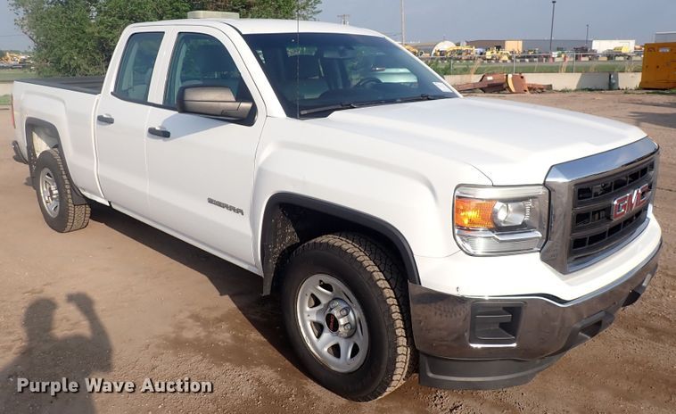image for item DP4646 2015 GMC Sierra 1500  Double Cab pickup truck