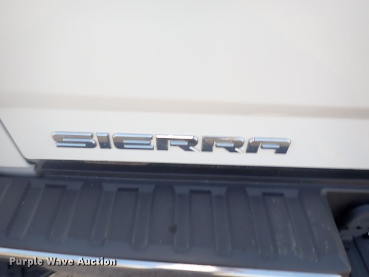 image for item DP4646 2015 GMC Sierra 1500  Double Cab pickup truck