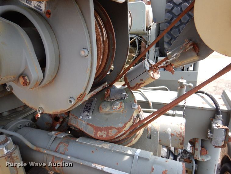 image for item DP5516 1986 MAN M1001  crane truck