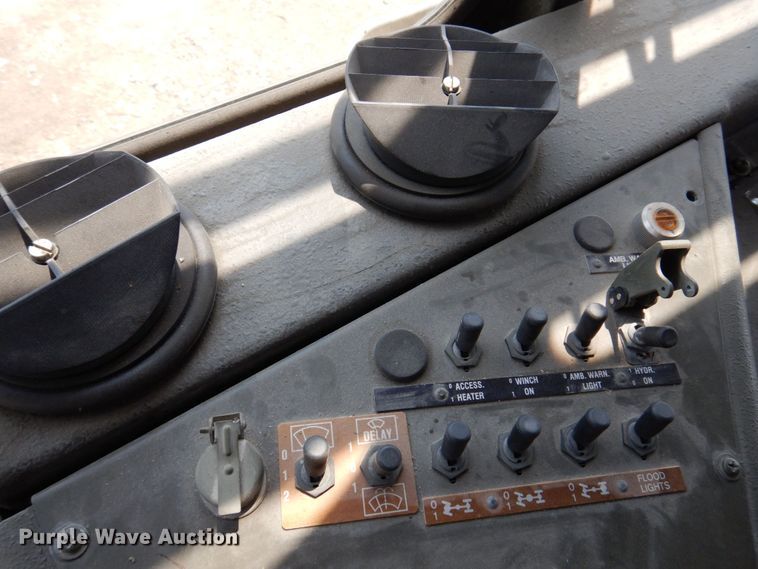 image for item DP5516 1986 MAN M1001  crane truck