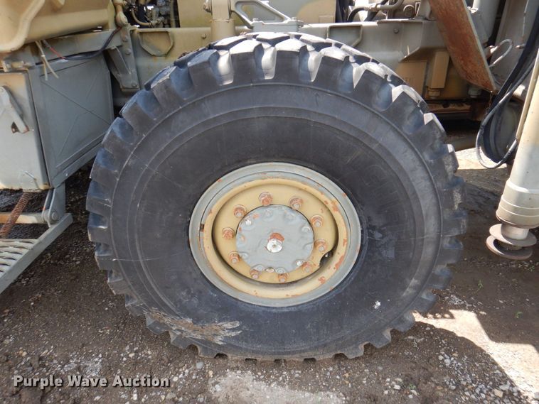 image for item DP5516 1986 MAN M1001  crane truck