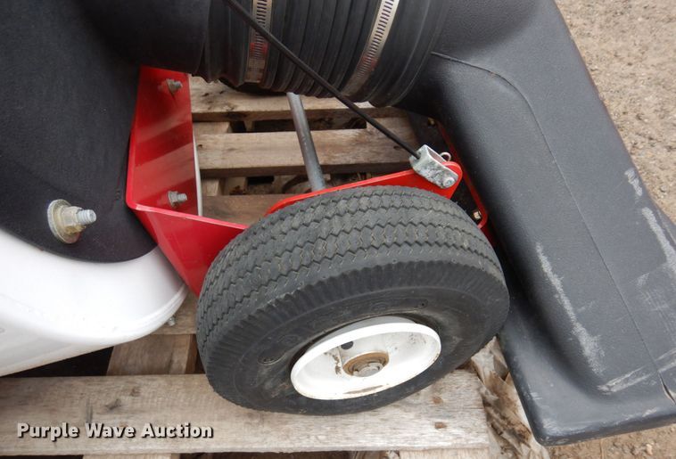 image for item DR0373 Troy-Bilt Super Tomahawk  wood chipper