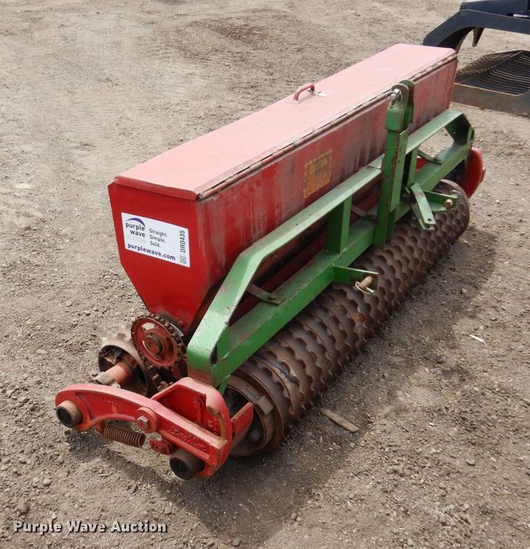 image for item DR0435 Brillion  seeder