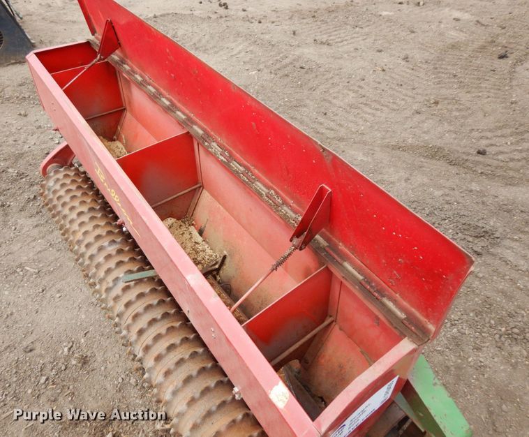 image for item DR0435 Brillion  seeder