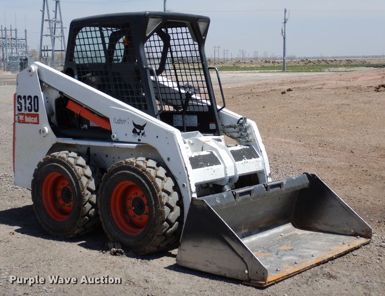 image for item DR1175 2011 Bobcat S130  skid steer loader