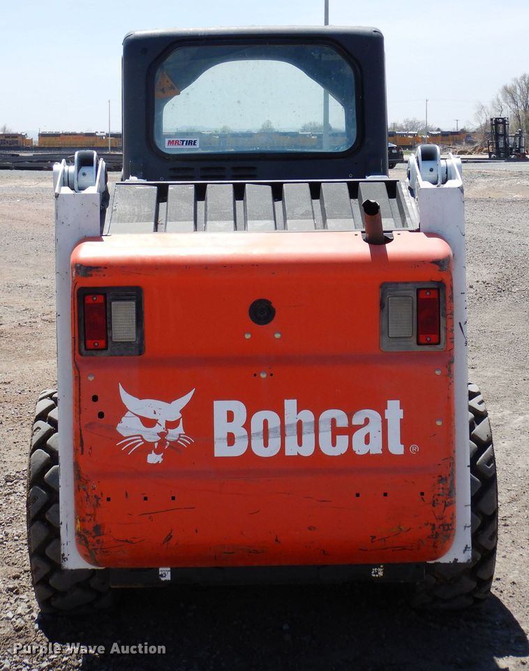 image for item DR1175 2011 Bobcat S130  skid steer loader