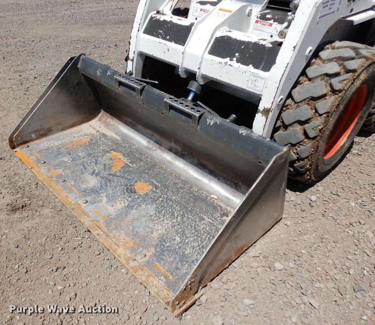 image for item DR1175 2011 Bobcat S130  skid steer loader