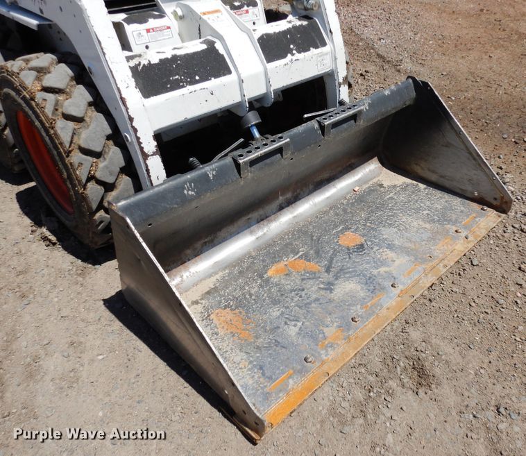 image for item DR1175 2011 Bobcat S130  skid steer loader