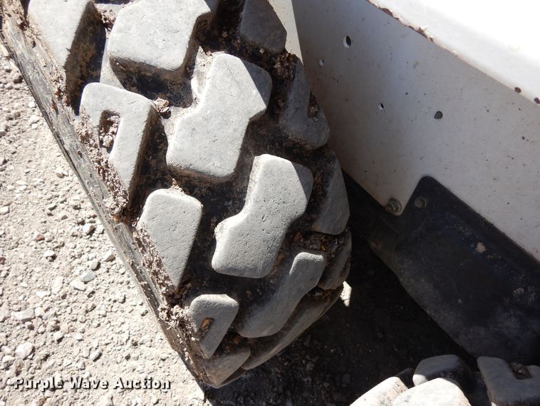 image for item DR1175 2011 Bobcat S130  skid steer loader