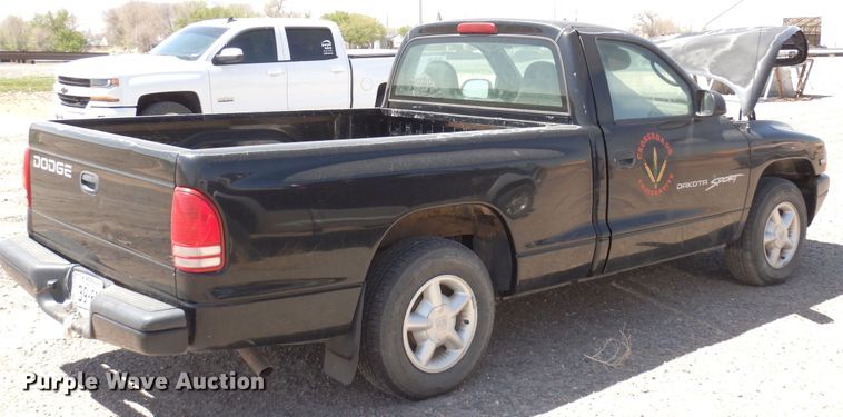 image for item DR1178 2000 Dodge Dakota  pickup truck