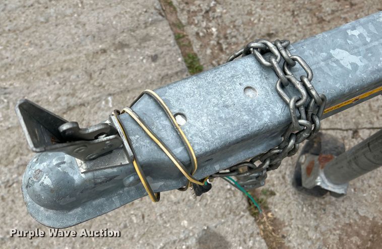 image for item DR1359 1984 Bayliner  boat