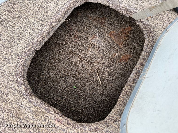 image for item DR1359 1984 Bayliner  boat