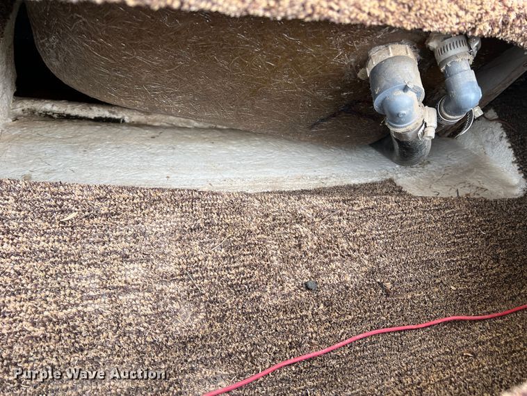 image for item DR1359 1984 Bayliner  boat