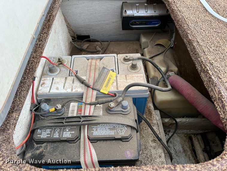 image for item DR1359 1984 Bayliner  boat