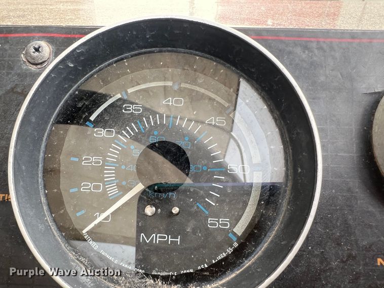 image for item DR1359 1984 Bayliner  boat