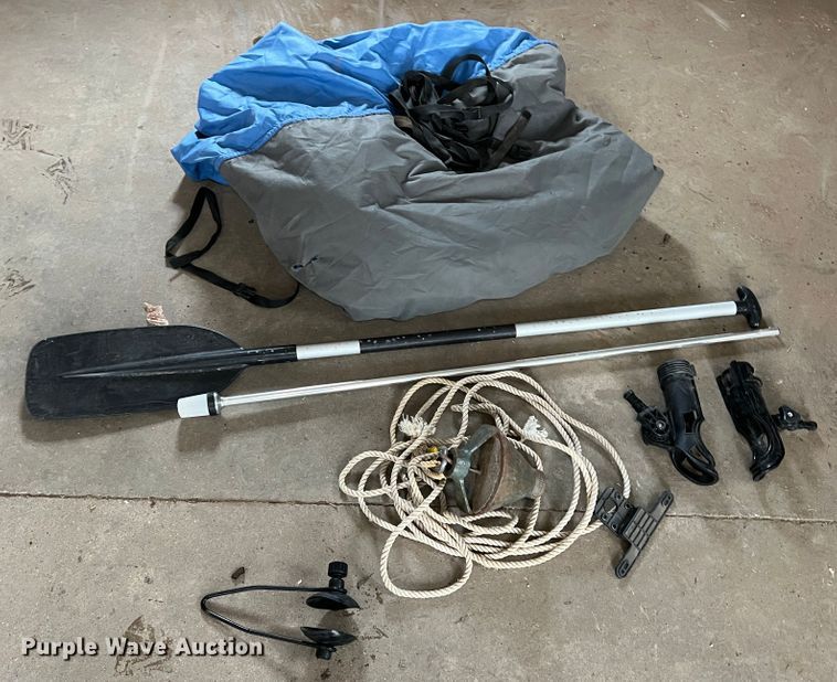 image for item DR1359 1984 Bayliner  boat