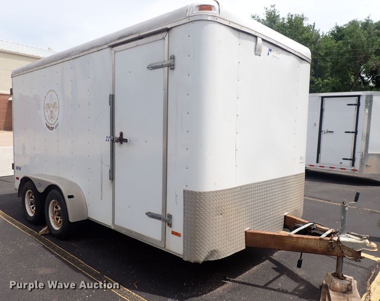 image for item DS7069 2004 Pace American JT714TA2  enclosed cargo trailer