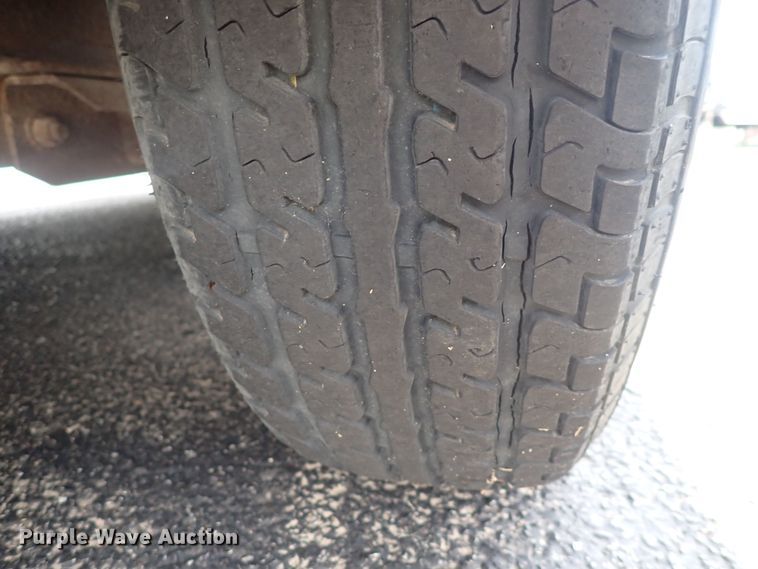 image for item DS7069 2004 Pace American JT714TA2  enclosed cargo trailer