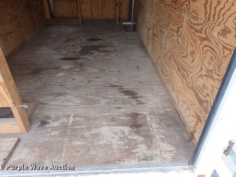 image for item DS7069 2004 Pace American JT714TA2  enclosed cargo trailer