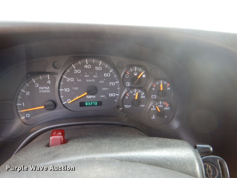 image for item DS8026 2005 Chevrolet C8500  flatbed truck