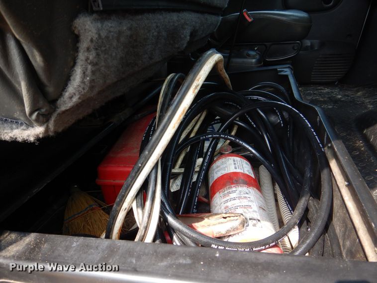 image for item DS8026 2005 Chevrolet C8500  flatbed truck