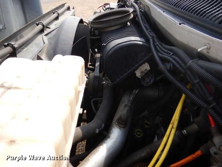 image for item DS8026 2005 Chevrolet C8500  flatbed truck