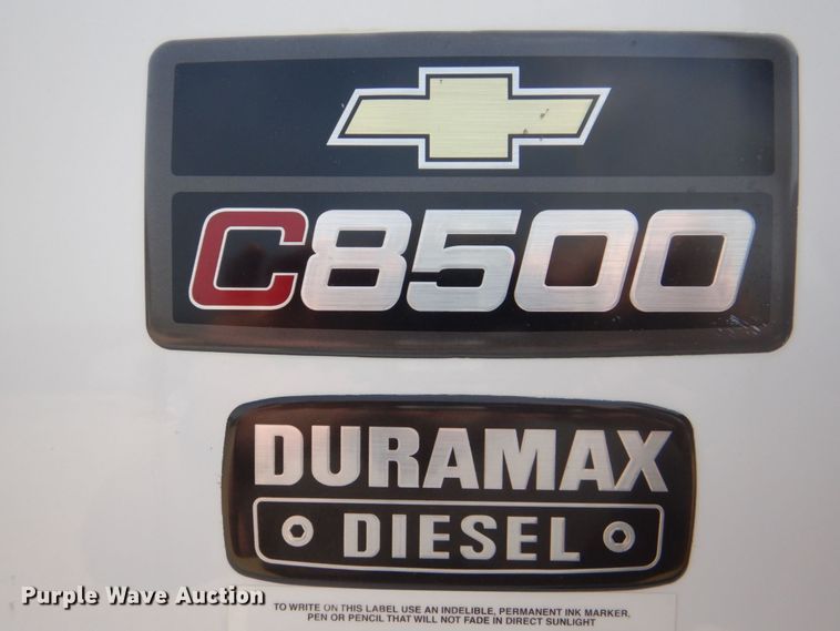 image for item DS8026 2005 Chevrolet C8500  flatbed truck