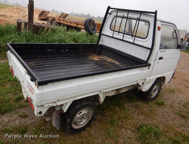 image for item DS8030 Suzuki Carry  mini truck