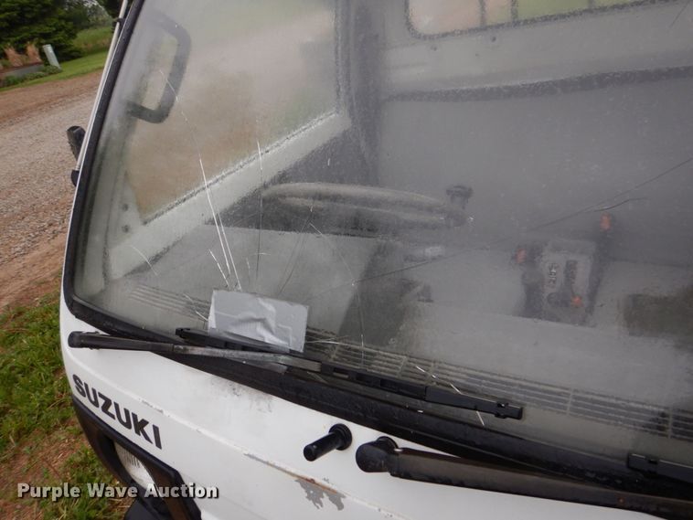 image for item DS8030 Suzuki Carry  mini truck